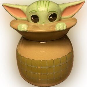 Disney Star Wars Grogu cannister​